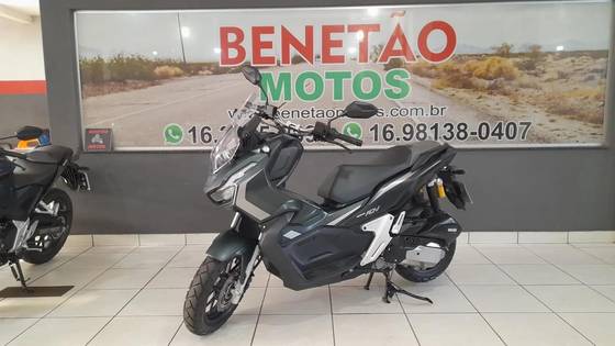 HONDA ADV 